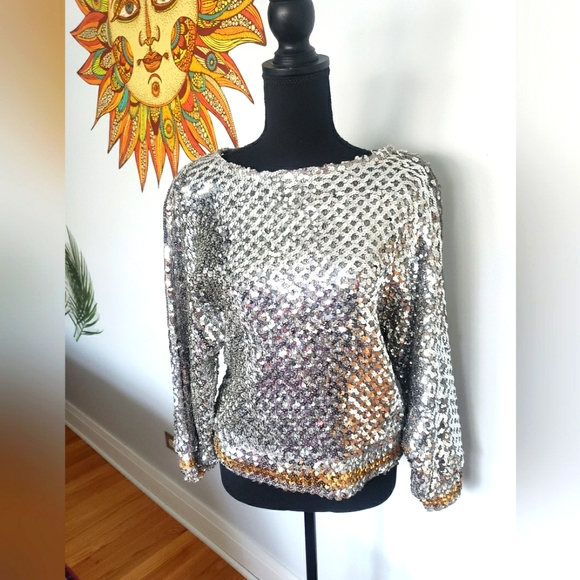 Holiday/NYE/Date Night blouse! - Picture 1 of 12